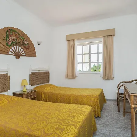 Cerro - Great Location - 3 Mins To Restaurants And Near Sao Rafael *